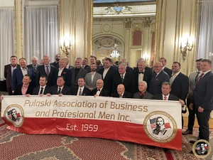 Members of the Pulaski Association of Business and Professional Men at the Christmas meeting at the Consulate General of the Republic of Poland in Manhattan. Photo by I. Hejmej.